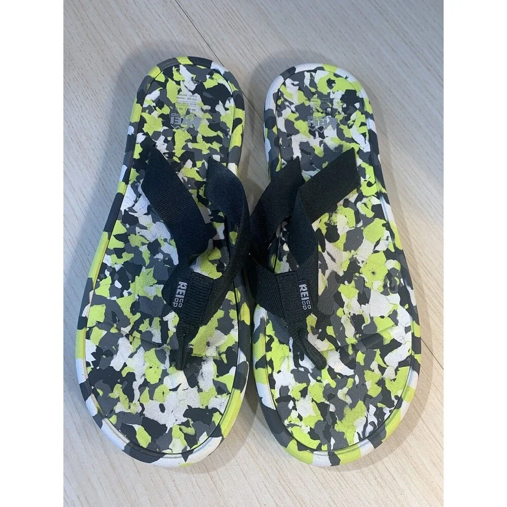 REI Co-op Recycled Mens 8/Womens 9 Wide Strap Neon Pride Flip Flops Sandals